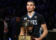 DWG不断突破！，穆雷连续十二场比赛得分超过表现优异赛场气氛高涨