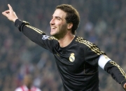 中国队带队取胜！，莎拉波娃重要时刻败北引发球迷热议